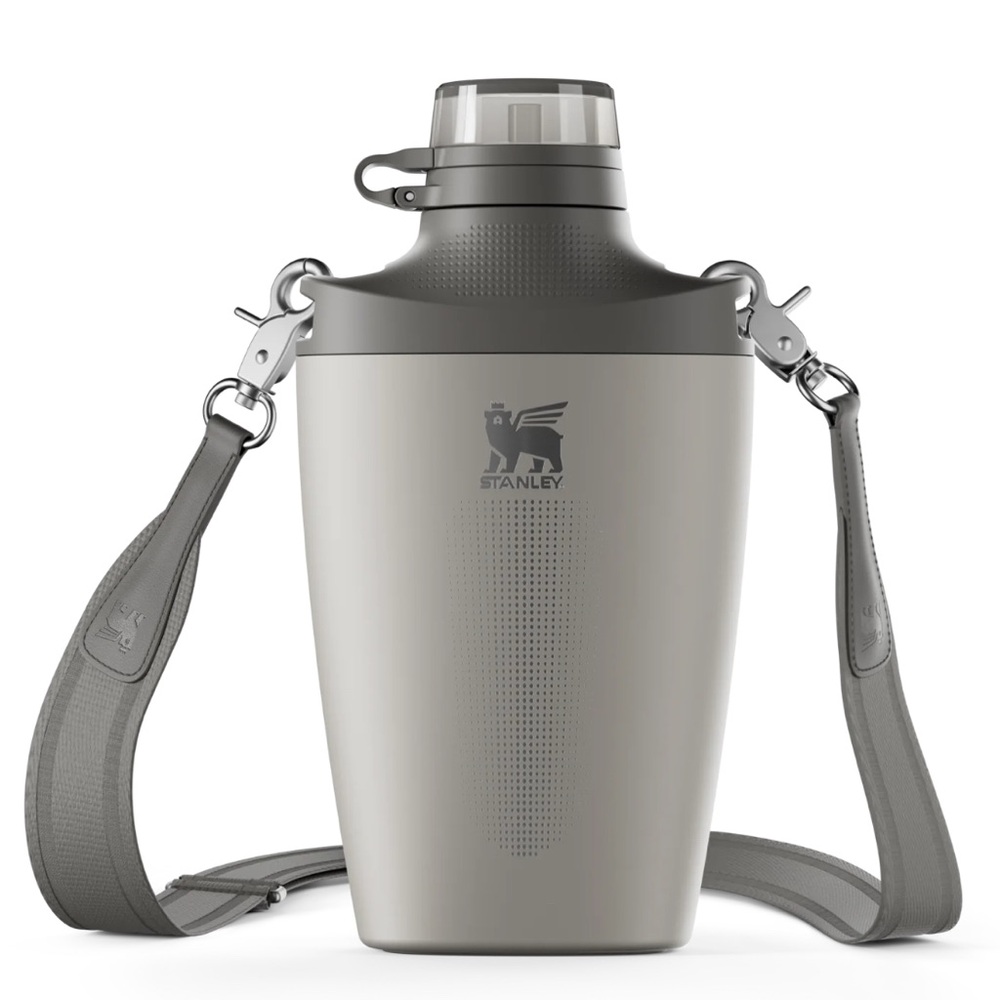 The Stanley Cross Bottle | 23 oz